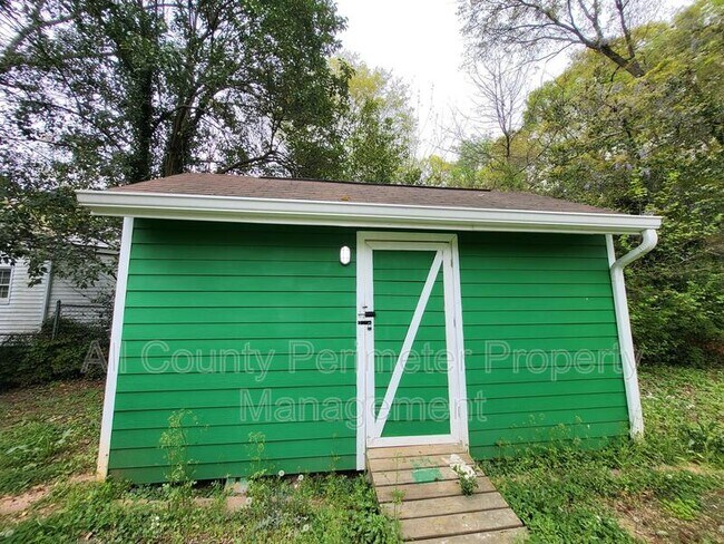 Building Photo - 278 Moreland Way