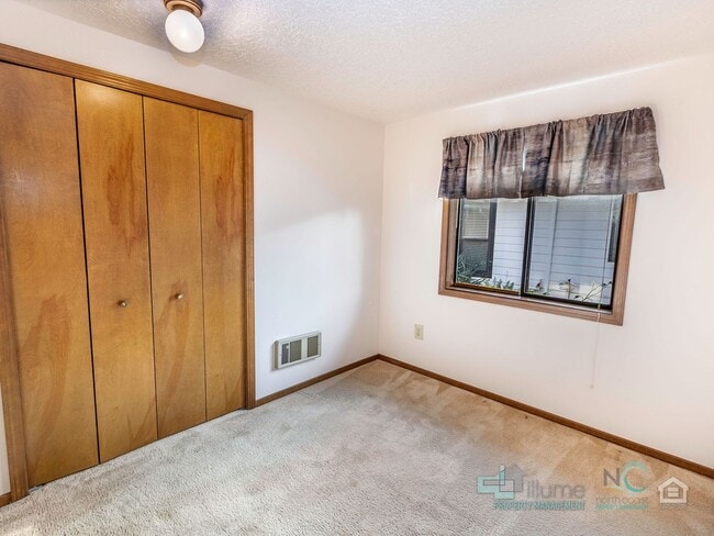 Building Photo - Charming 3-bedroom, 2-bath home in Seaside