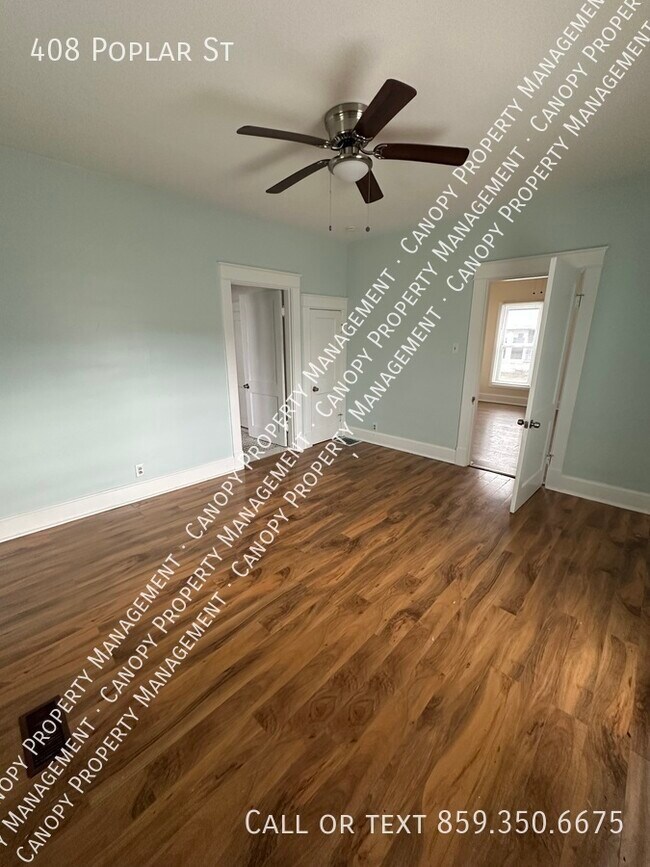 Building Photo - 408 Poplar St