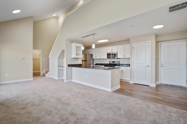 Building Photo - 5903 Spruce Forest Dr