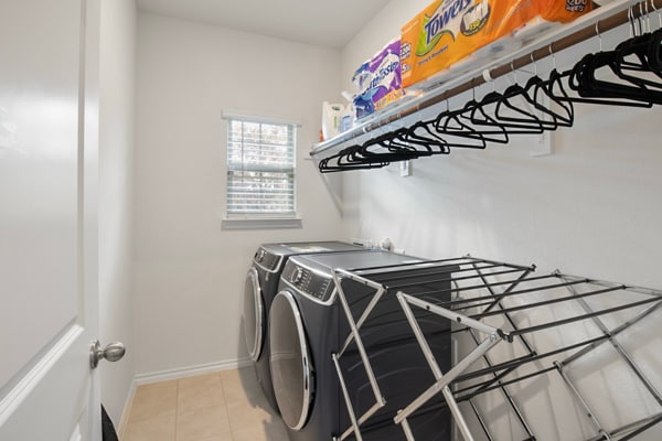 Building Photo - 3001 Glazner Dr