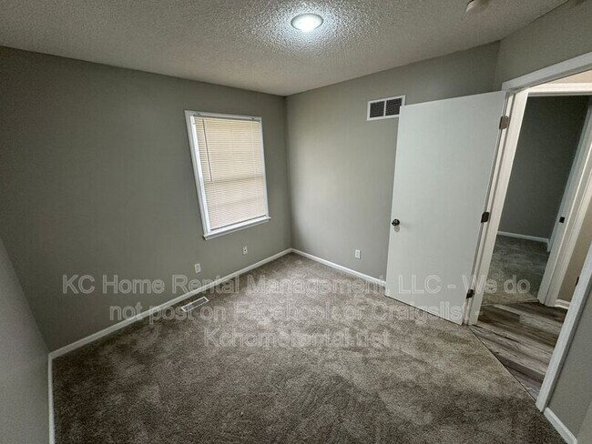 Building Photo - 1259 Petzold Dr