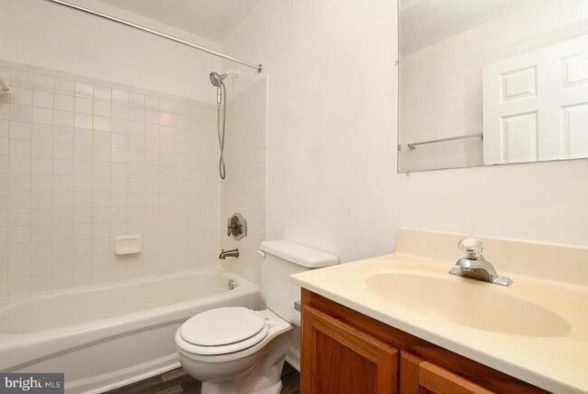 Building Photo - 10914 Coreys Way
