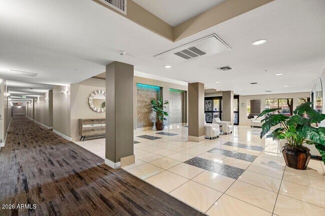 Building Photo - 5450 E Deer Valley Dr
