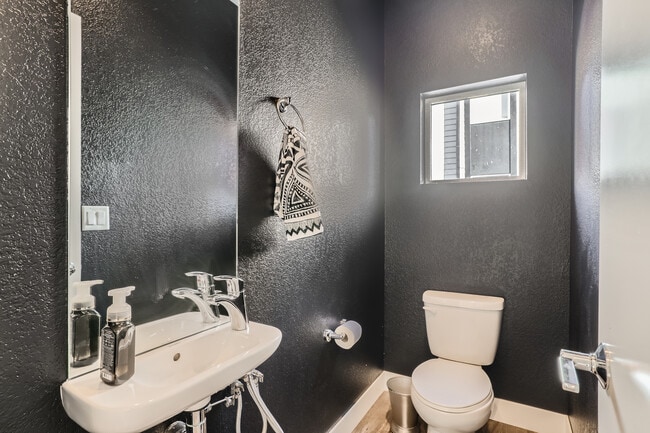 half bath - 5563 W 10th Ave