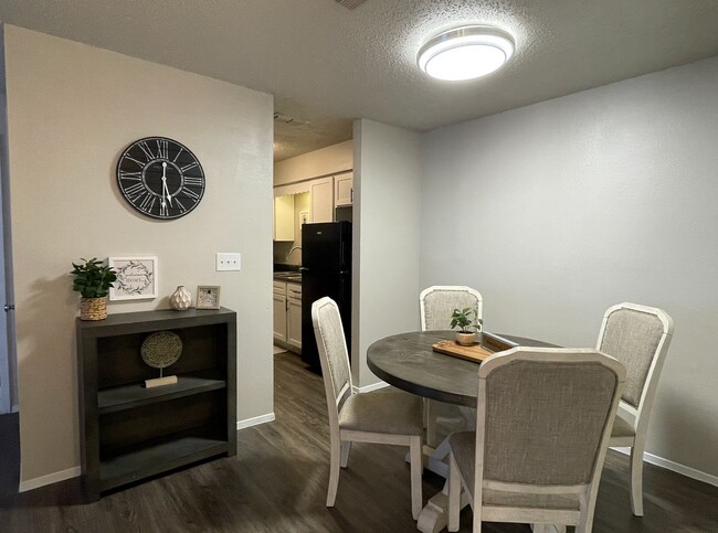 Interior Photo - Avenue One10