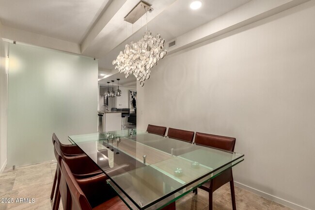 Building Photo - 7131 E Rancho Vista Dr