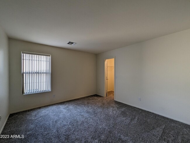 Building Photo - 3215 W St Anne Ave