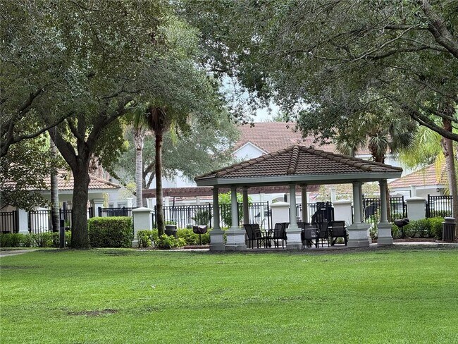 Building Photo - 7014 Cadiz Blvd