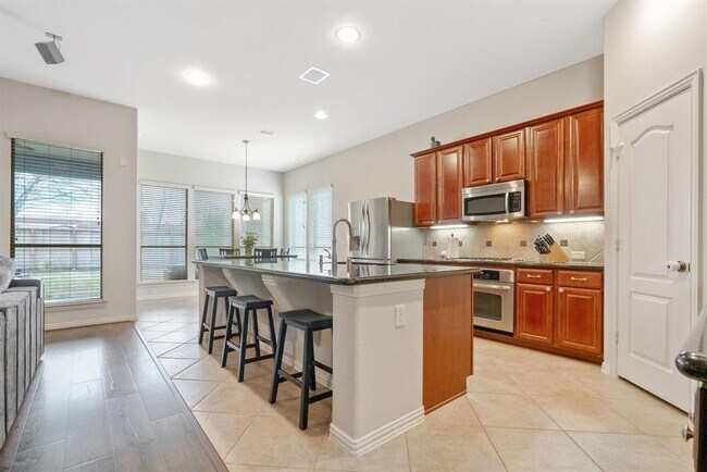 Building Photo - 2711 Leah Manor Ln
