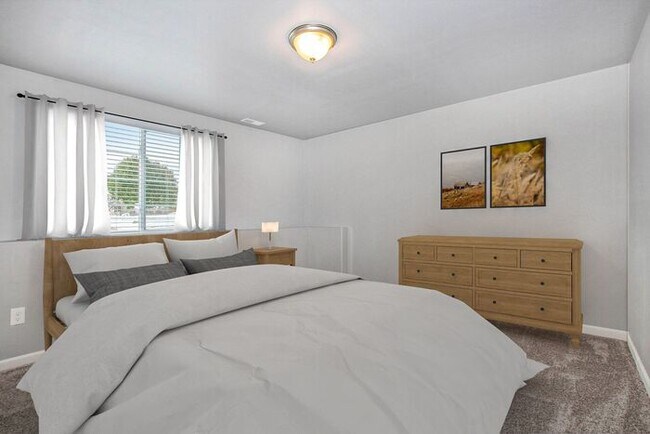 Building Photo - 3984 Diamondview Dr