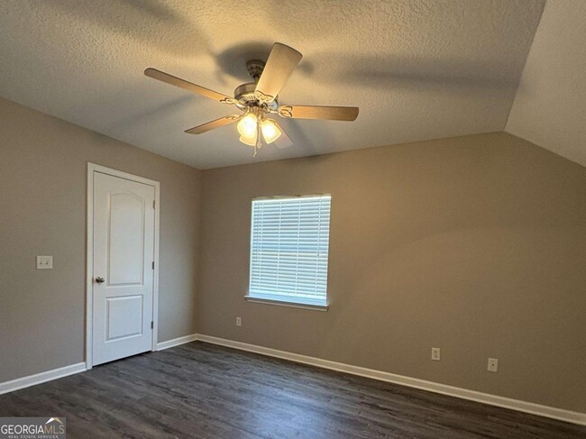 Building Photo - 311 Gary Cir