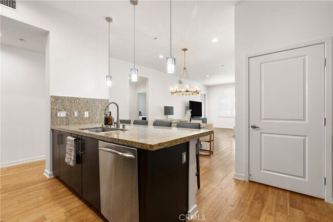 Building Photo - 21 Gramercy