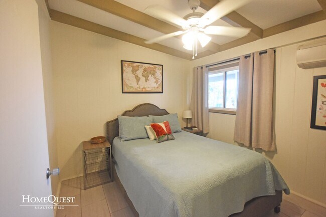 Building Photo - Kailua SFH in Kaelepulu School District 3/2+ Den, AC and Pet friendly!  $5250/mo