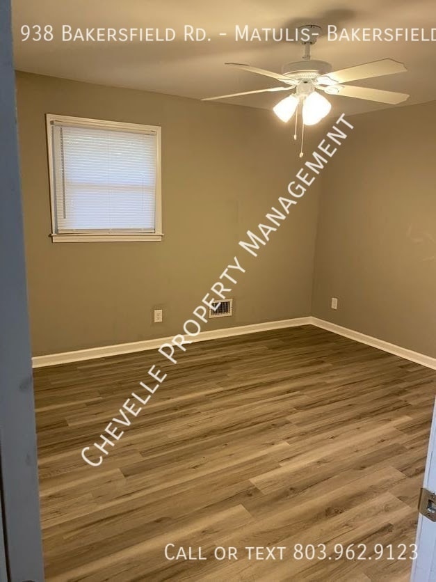 Building Photo - 938 Bakersfield Rd