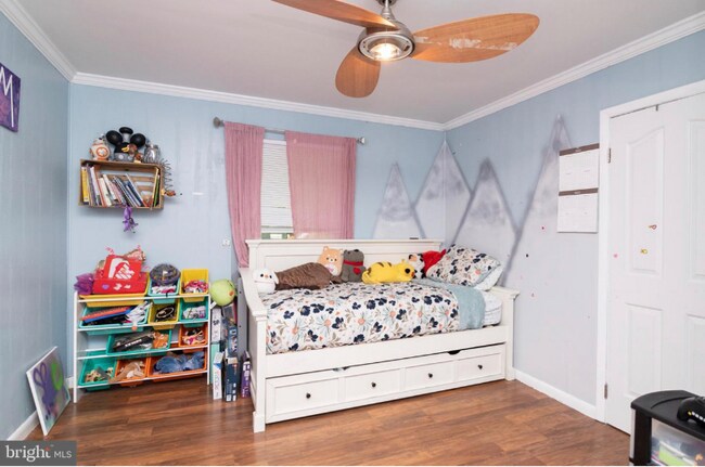 Building Photo - 44 Lexington Dr