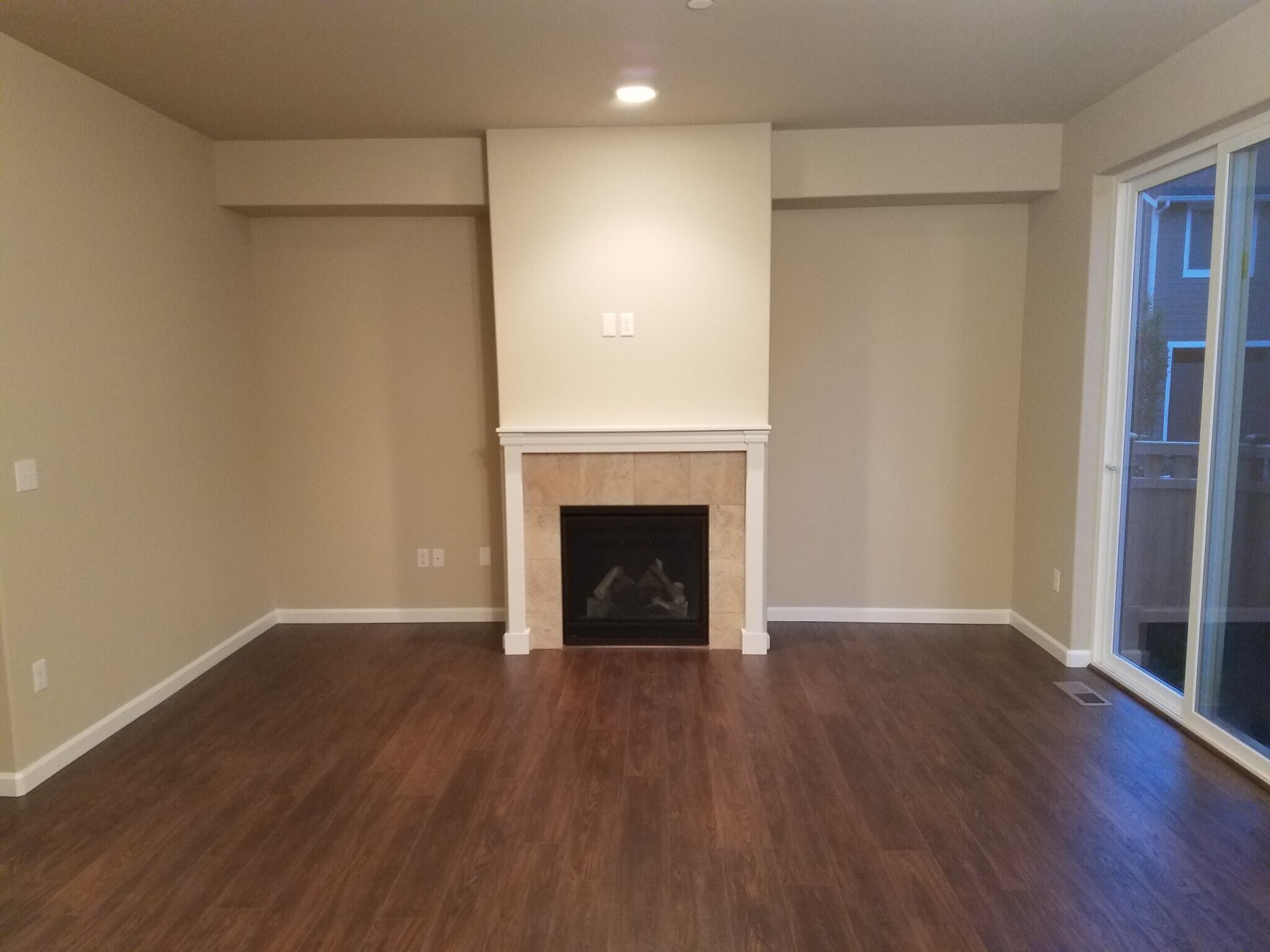 Building Photo - 1550 Craig Rd SE