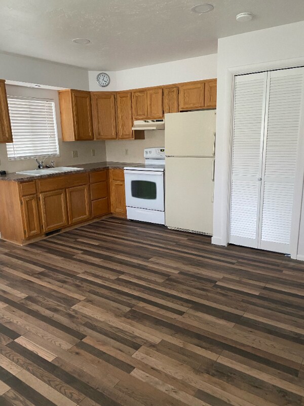 Building Photo - 275 Pennsylvania Dr