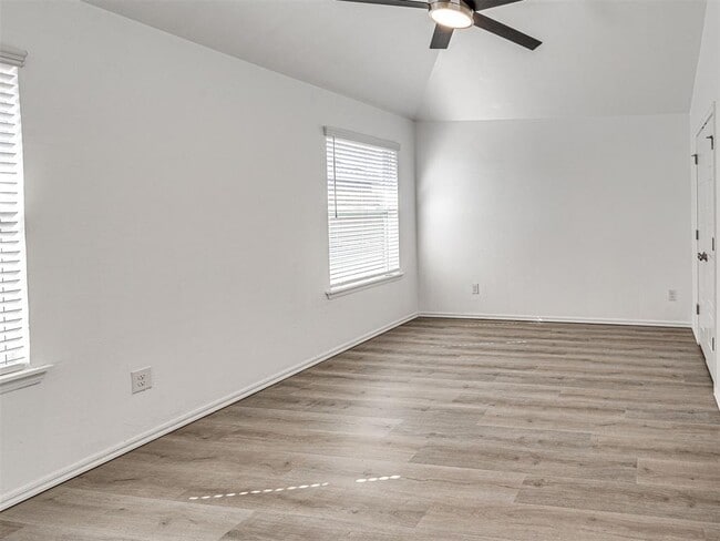 Building Photo - 2508 NW 199th St