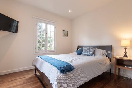 Building Photo - 2756 Locksley Pl