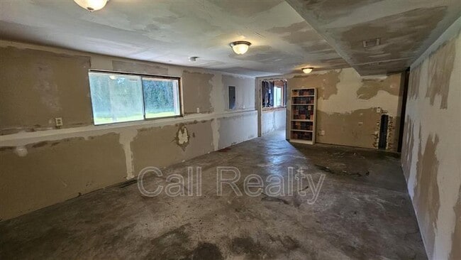 Building Photo - 14110 E Desmet Ave