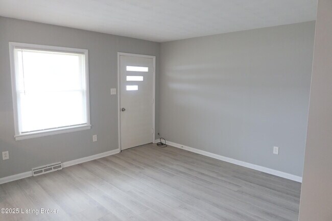 Building Photo - 4920 KY-1638