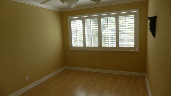 Building Photo - 1515 E Broward Blvd