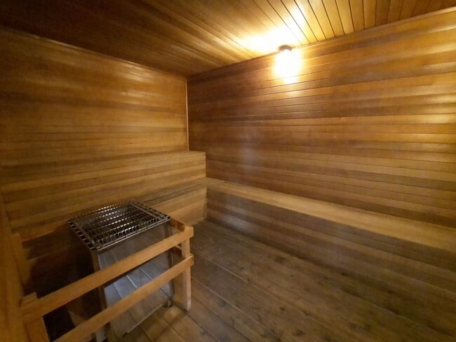 Building Photo - This place has it all...