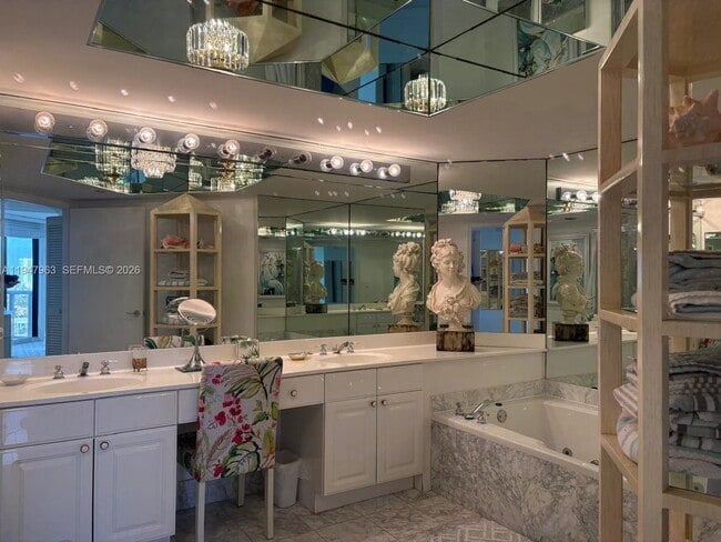 Building Photo - 3600 Yacht Club Dr