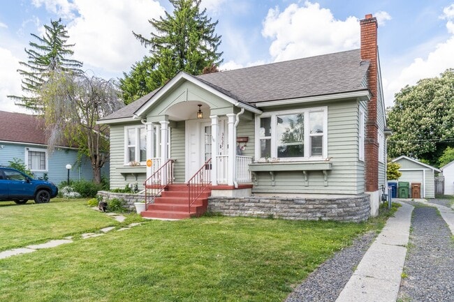 Building Photo - 3 Bed 1 Bath Single Family Home on Spokane...