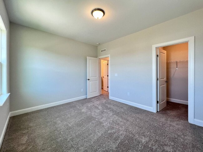 Building Photo - 352 Canyon Gap Wy