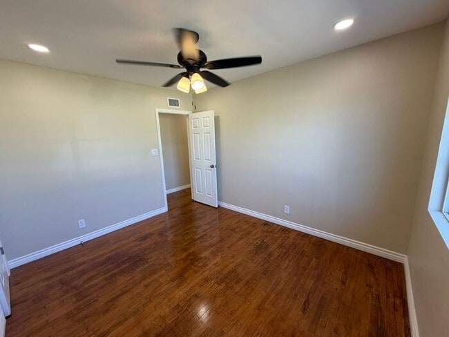 Building Photo - Beautiful 4-Bedroom Home in the Heart of Covina!