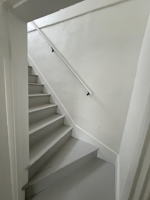 Building Photo - 1122 Milton St