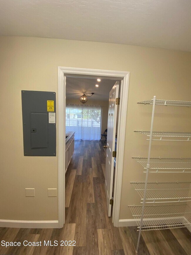 Building Photo - 1650 N Hwy A1A