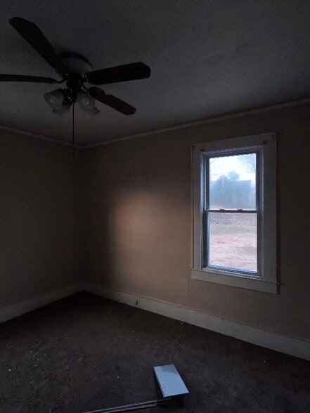 Building Photo - 1010 N Pinckney St