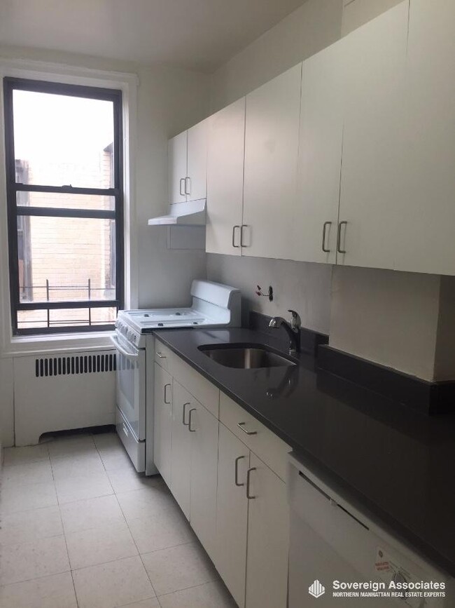 Building Photo - 600 West 218th Street