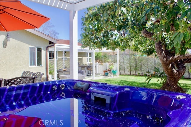 Building Photo - 8727 Glider Ave