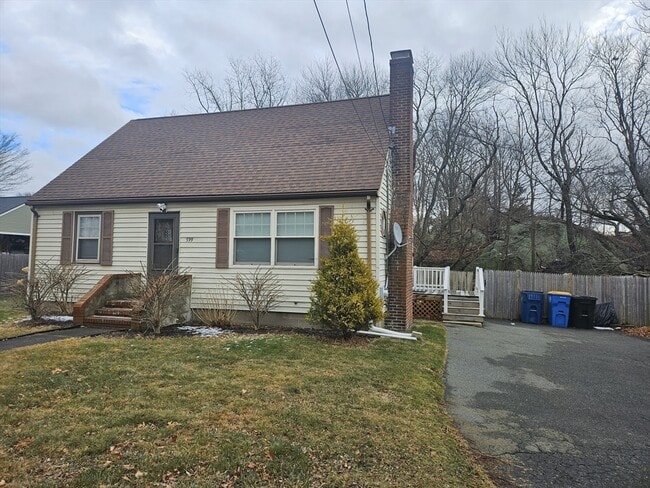 Building Photo - 599 North St