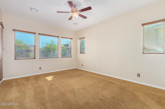 Building Photo - 18271 W Desert Trumpet Rd