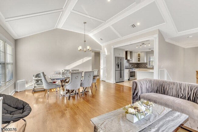 Building Photo - 46 Cortlandt St