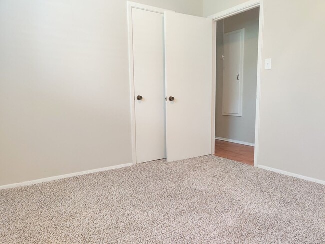 Building Photo - 1914 Seakale Ln