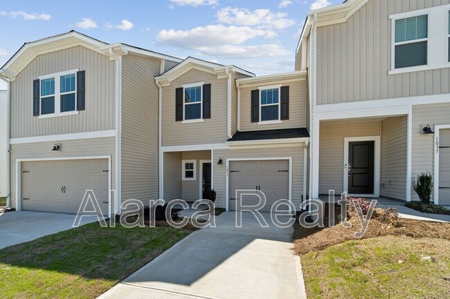 Building Photo - 1033 Plumcrest Dr