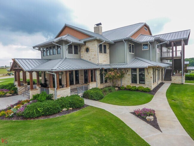 Building Photo - 30327 Centipede Grv Ln