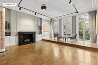 Building Photo - 4 E 81st St