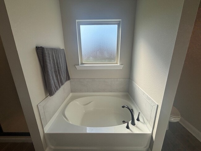 Building Photo - 17096 Avocet Dr