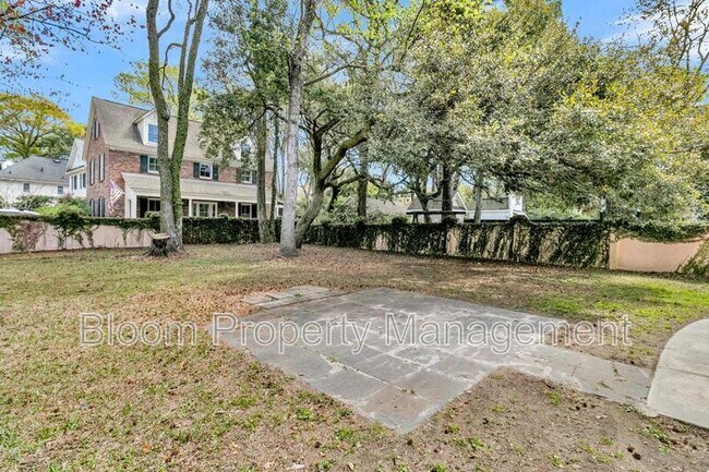 Building Photo - 974 Governors Rd