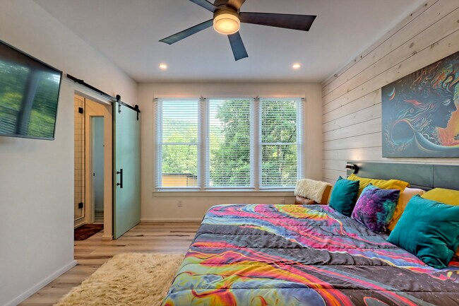 Building Photo - 122 Cannon St