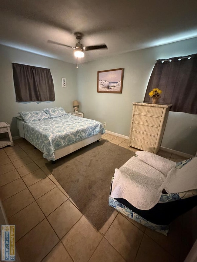 Building Photo - 121 E Madison St