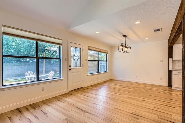 Building Photo - 11325 Stormy Ridge Rd