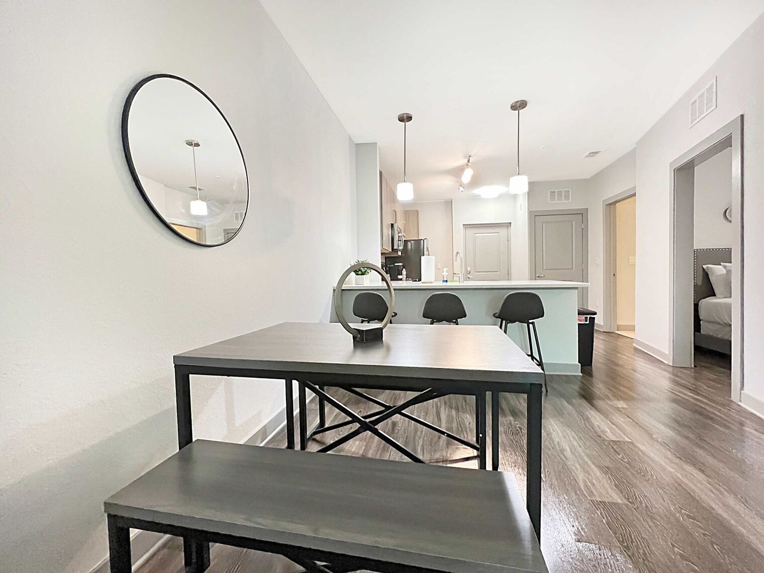 Building Photo - 124 S Morgan St